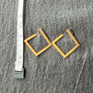 ‼️NWT Plunder Gold Geometric Earrings